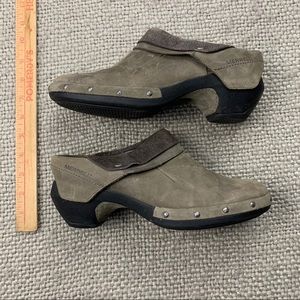 Merrell backless bootie